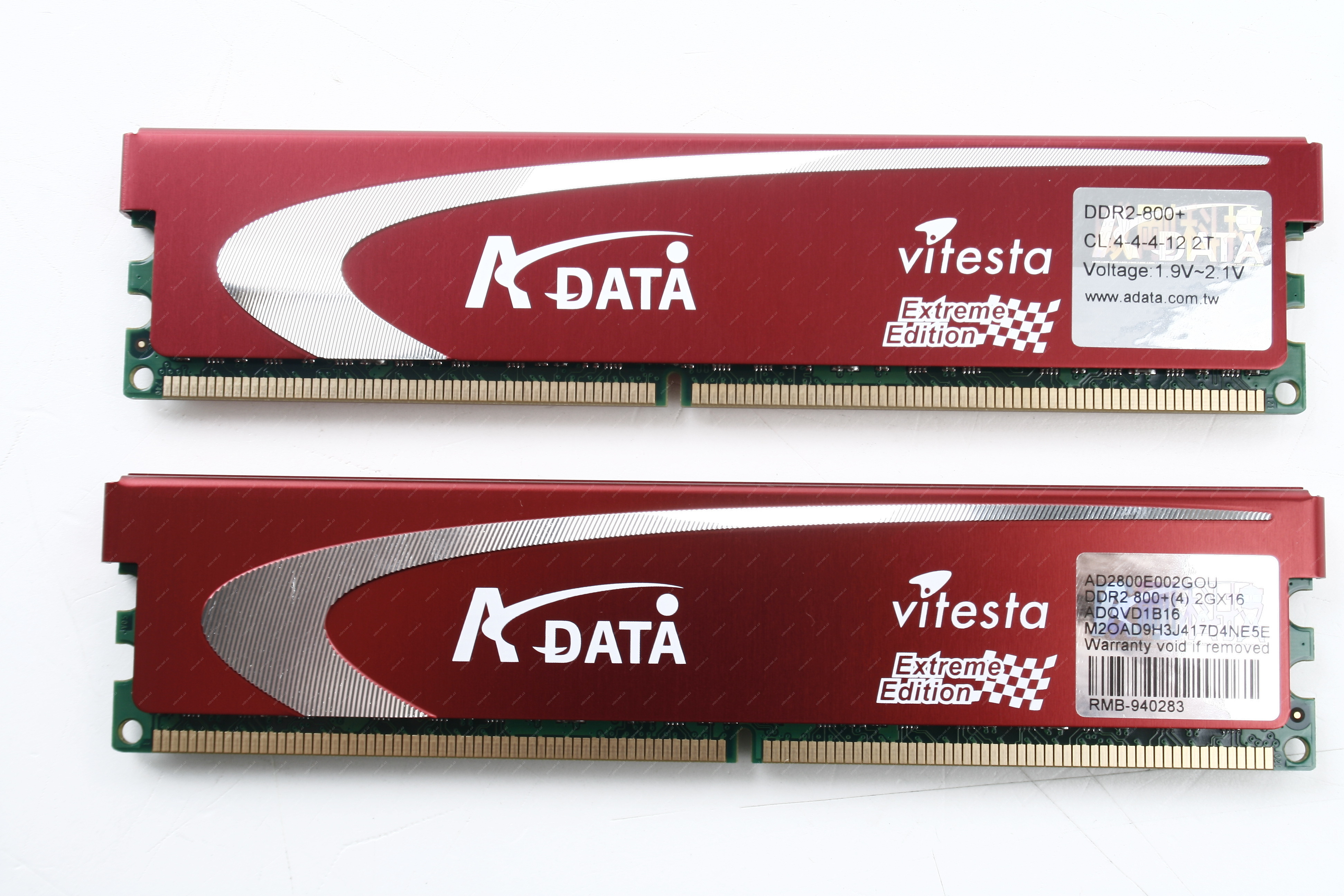 ADATA + Series 4GB